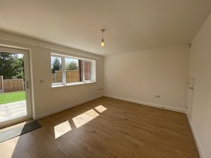 Lounge- click for photo gallery